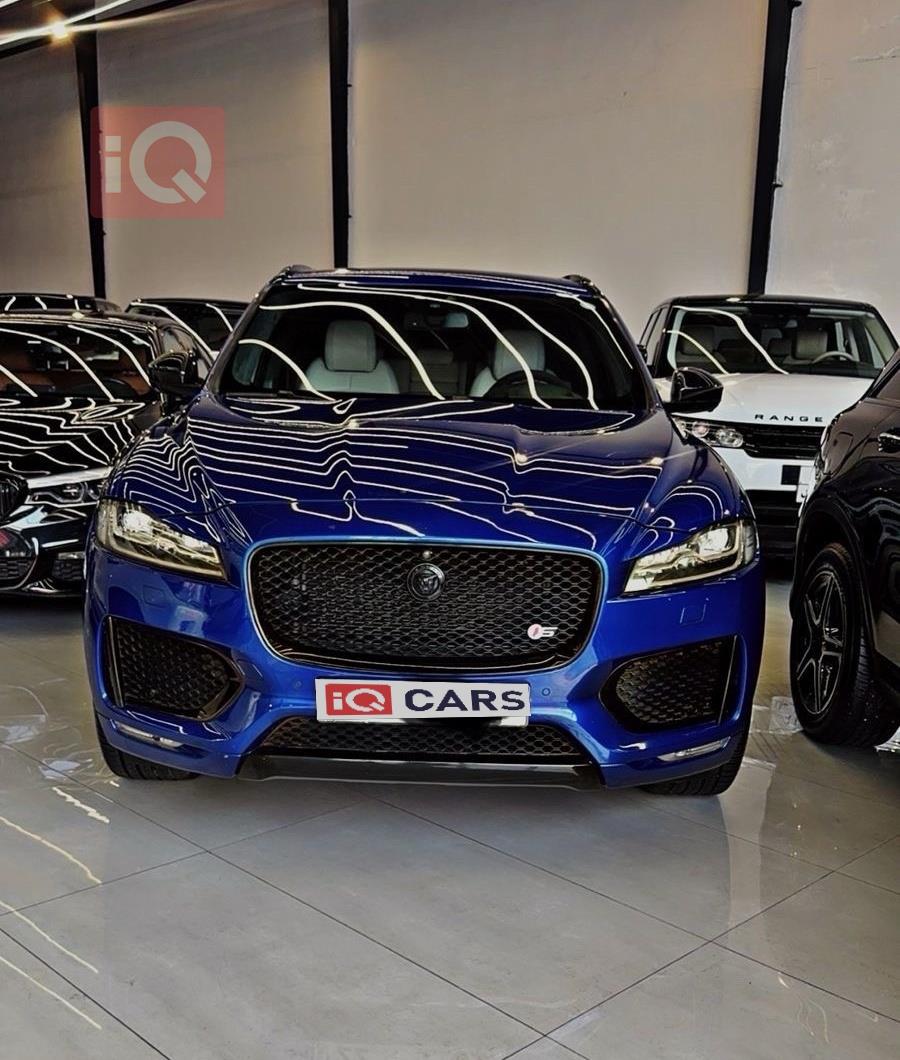 جاگوار F-Pace